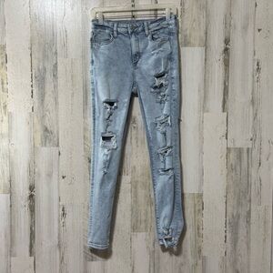American Eagle Super Hi Rise Light Wash Ripped Skinny Jeans Next Level Stretch